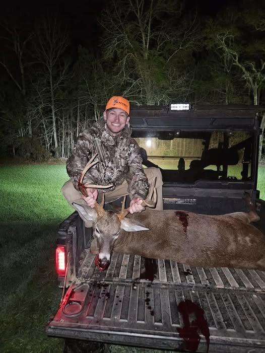 Alexander Warren with a 223 lb 8 point.